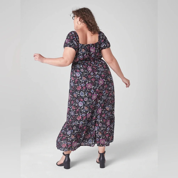 Like New! Lane Bryant Bubble-Sleeve Tie-Neck Tiered Midi Dress, Size 24 - Picture 3 of 9